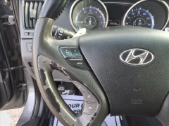 Used 2012  Hyundai Sonata 4d Sedan SE at Best Choice Motors near Lafayette&comma; IN