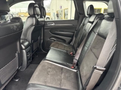 Used 2020  Jeep Grand Cherokee 4d SUV 4WD Laredo Altitude at Best Choice Motors near Lafayette&comma; IN