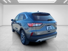 Used 2022  Ford Escape Titanium AWD at Best Choice Motors near Lafayette&comma; IN