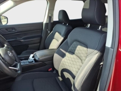 Used 2024  Nissan Pathfinder SV 4WD at Best Choice Motors near Lafayette&comma; IN