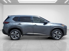 Used 2021  Nissan Rogue FWD SV at Best Choice Motors near Lafayette&comma; IN