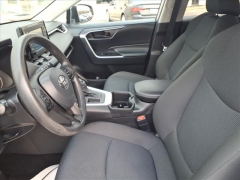 Used 2022  Toyota RAV4 LE FWD at Best Choice Motors near Lafayette&comma; IN