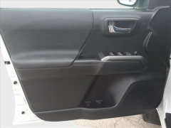 Used 2023  Toyota Tacoma 4WD TRD Sport Access Cab 6ft Bed V6 AT at Best Choice Motors near Lafayette&comma; IN