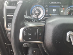 Used 2021  Ram 1500 4WD Limited Crew Cab 5'7" Box at Best Choice Motors near Lafayette&comma; IN