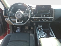 Used 2024  Nissan Pathfinder SV 4WD at Best Choice Motors near Lafayette&comma; IN