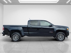Used 2022  GMC Canyon 4WD Crew Cab 141" AT4 w&sol;Cloth at Best Choice Motors near Lafayette&comma; IN