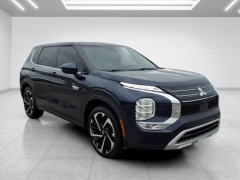 Used 2024  Mitsubishi Outlander Plug-In Hybrid SE S-AWC at Best Choice Motors near Lafayette&comma; IN