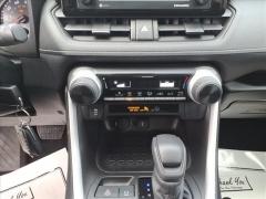 Used 2022  Toyota RAV4 LE FWD at Best Choice Motors near Lafayette&comma; IN