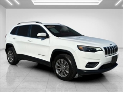  2019 Jeep Cherokee 4d SUV 4WD Latitude Plus 2&period;0L Turbo at Best Choice Motors near Lafayette&comma; IN
