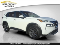  2022 Nissan Rogue AWD S at Best Choice Motors near Lafayette&comma; IN