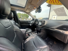 Used 2016 Jeep Cherokee 4d SUV 4WD Limited V6 at Best Choice Motors near Lafayette, IN