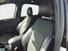 Used 2024  Ford Escape Hybrid Platinum AWD at Best Choice Motors near Lafayette&comma; IN
