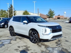 Used 2024  Mitsubishi Outlander SE S-AWC at Best Choice Motors near Lafayette&comma; IN