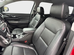 Used 2023  GMC Acadia FWD 4dr SLT at Best Choice Motors near Lafayette&comma; IN