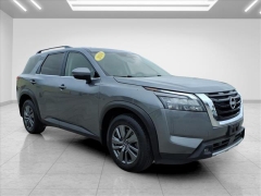  2024 Nissan Pathfinder SV 4WD at Best Choice Motors near Lafayette&comma; IN
