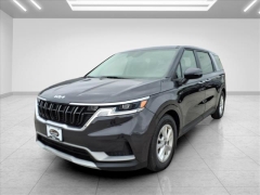 Used 2022  Kia Carnival LX Seat Package FWD at Best Choice Motors near Lafayette&comma; IN