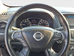 Used 2020  Nissan Pathfinder 4d SUV 4WD SL at Best Choice Motors near Lafayette&comma; IN