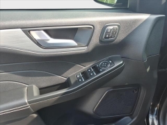 Used 2024  Ford Escape Hybrid Platinum AWD at Best Choice Motors near Lafayette&comma; IN