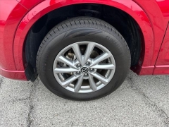 Used 2024  Mazda CX-5 2&period;5 S Select Package AWD at Best Choice Motors near Lafayette&comma; IN
