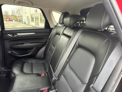 Used 2024  Mazda CX-5 2&period;5 S Select Package AWD at Best Choice Motors near Lafayette&comma; IN