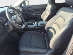 Used 2024  Nissan Pathfinder SV 4WD at Best Choice Motors near Lafayette&comma; IN