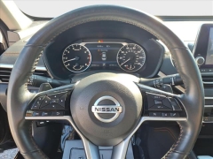 Used 2022  Nissan Altima 2&period;5 SR AWD Sedan at Best Choice Motors near Lafayette&comma; IN