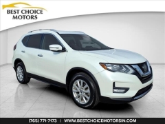  2019 Nissan Rogue 4d SUV FWD SV at Best Choice Motors near Lafayette&comma; IN