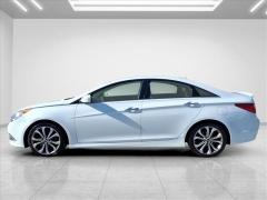 Used 2014  Hyundai Sonata 4d Sedan GLS at Best Choice Motors near Lafayette&comma; IN