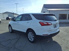 Used 2021  Chevrolet Equinox FWD 4dr LS w&sol;1LS at Best Choice Motors near Lafayette&comma; IN