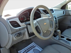 Used 2016  Chevrolet Traverse 4d SUV AWD LS at Best Choice Motors near Lafayette&comma; IN