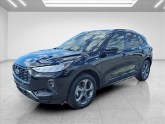 Used 2024  Ford Escape Hybrid Platinum AWD at Best Choice Motors near Lafayette&comma; IN