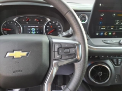Used 2025  Chevrolet Blazer FWD 4dr LT w&sol;2LT at Best Choice Motors near Lafayette&comma; IN