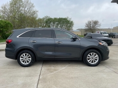 Used 2020 Kia Sorento 4d SUV FWD LX V6 at Best Choice Motors near Lafayette, IN
