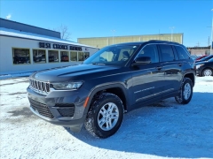 Used 2023  Jeep Grand Cherokee Laredo 4x4 at Best Choice Motors near Lafayette&comma; IN