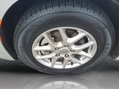 Used 2024  Chrysler Pacifica Touring L FWD at Best Choice Motors near Lafayette&comma; IN