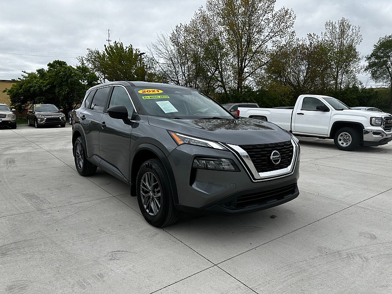 Used 2021  Nissan Rogue AWD S at Best Choice Motors near Lafayette, IN