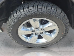 Used 2017  Ram 1500 4WD Crew Cab Big Horn at Best Choice Motors near Lafayette&comma; IN