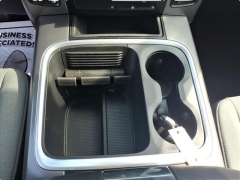 Used 2022  Ram 1500 Classic 4WD SLT Crew Cab 5'7" Box at Best Choice Motors near Lafayette&comma; IN