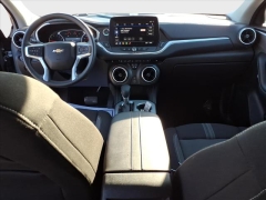 Used 2025  Chevrolet Blazer FWD 4dr LT w&sol;2LT at Best Choice Motors near Lafayette&comma; IN