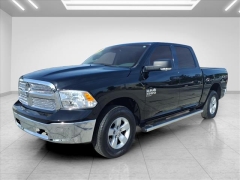 Used 2019  Ram 1500 Classic 4WD Crew Cab SLT at Best Choice Motors near Lafayette&comma; IN