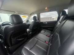 Used 2019 Nissan Pathfinder 4d SUV 4WD SL at Best Choice Motors near Lafayette, IN