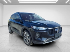 Used 2024  Ford Escape Platinum AWD at Best Choice Motors near Lafayette&comma; IN