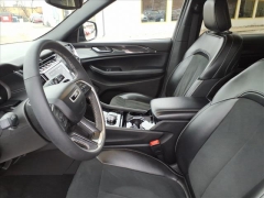 Used 2023  Jeep Grand Cherokee Altitude 4x4 at Best Choice Motors near Lafayette&comma; IN
