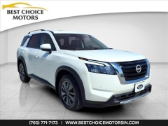 Used 2024  Nissan Pathfinder SV 4WD at Best Choice Motors near Lafayette&comma; IN