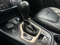 Used 2016 Jeep Cherokee 4d SUV 4WD Limited V6 at Best Choice Motors near Lafayette, IN