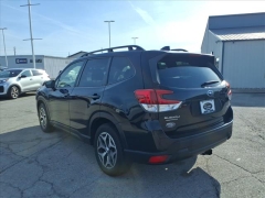 Used 2022  Subaru Forester Premium CVT at Best Choice Motors near Lafayette&comma; IN