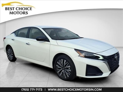 Used 2025 Nissan Altima SV AWD at Best Choice Motors near Lafayette, IN