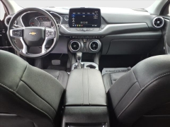 Used 2024  Chevrolet Blazer AWD 4dr LT w&sol;3LT at Best Choice Motors near Lafayette&comma; IN