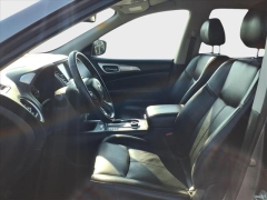 Used 2020  Nissan Pathfinder 4d SUV 4WD SL at Best Choice Motors near Lafayette&comma; IN