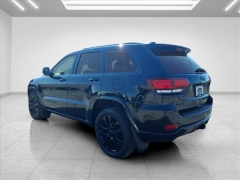 Used 2019  Jeep Grand Cherokee 4d SUV 4WD Laredo Altitude at Best Choice Motors near Lafayette&comma; IN